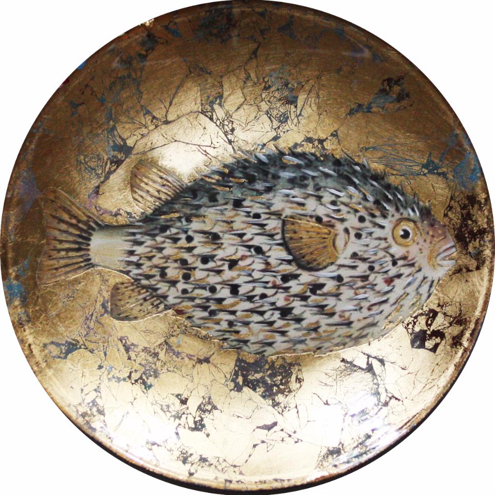 Тарелка рыбка. Рыба на тарелке. Тарелка с рыбками. Тарелочки рыбки. Декоративные тарелки с рыбалкой.