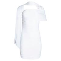 Драпированное мини - платье со шлейфом белое