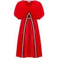 Платье в полу-спортивном стиле красное с вырезом