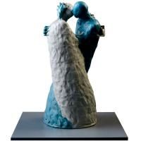 Скульптура "Холодные оттенки страсти"