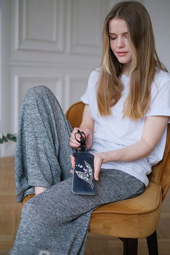 Очечник "Ландыш" серый MASHU POUCH