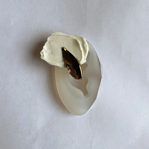 Моно - серьга из фарфора "Мазок Коровина" малая, частичное золочение RES OBJECTS