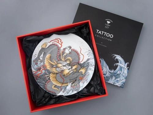 Подарочный набор (декоративная тарелка) "TATTOO Dragon" ИМПЕРАТОРСКИЙ ФАРФОРОВЫЙ ЗАВОД