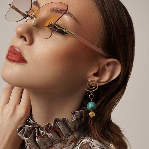 Серьги - спирали позолоченные с бирюзой ANNA SKOROKHODOVA ACCESSORIZE / АННА СКОРОХОДОВА. АКСЕССУАРЫ