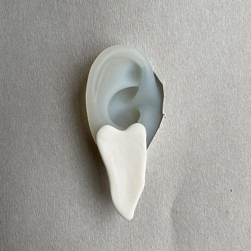 Серьги "Сердца" из фарфора средние, белые RES OBJECTS