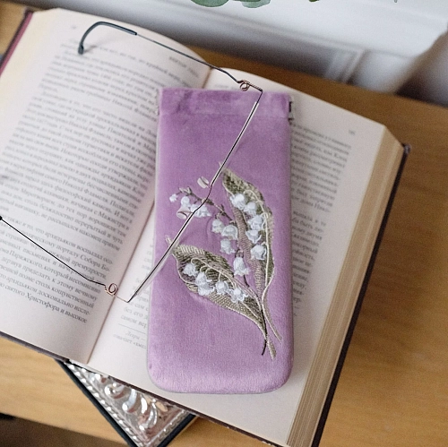 Очечник "Ландыш" розовый MASHU POUCH