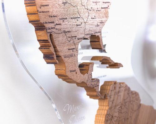Карта мира из массива дуба CUTWOOD, в интерьере, красивая, объемная