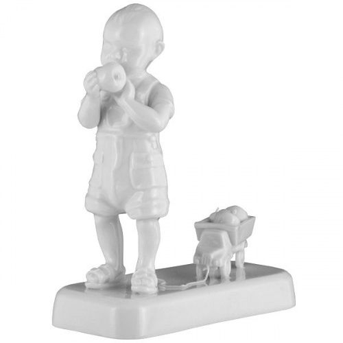 Скульптура "Мальчик с машинкой" KLIMENKOFF